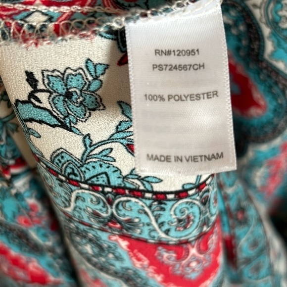 C Sleeveless Blouse l Size M - Picture 5 of 6